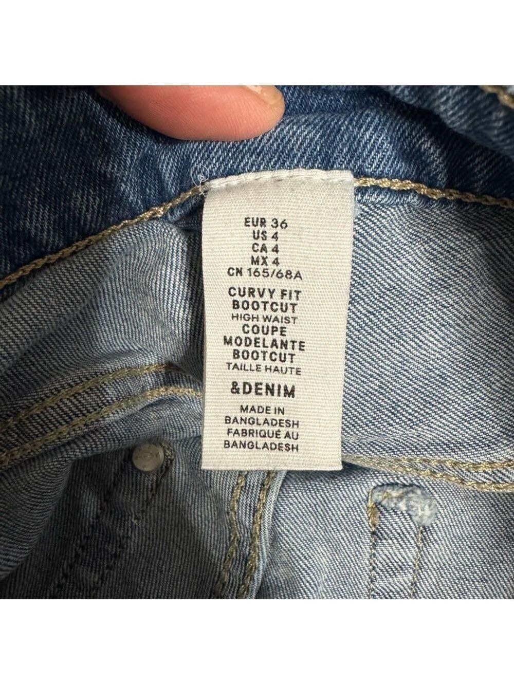 H&M Curvy Fit Bootcut High Rise Jeans Size 4 Denim Blue - Picture 8 of 13